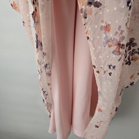 DKNY Pink Floral Wrap Dress 8 - Picture 11 of 15